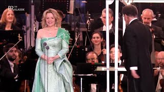 Renée Fleming sings “Marietta’s Lied” from Erick Korngold’s Die Tote Stadt [upl. by Odlareg]